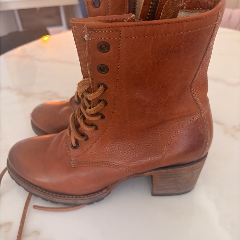 Freebird Brown Lace Up Leather Boots—Cavelier